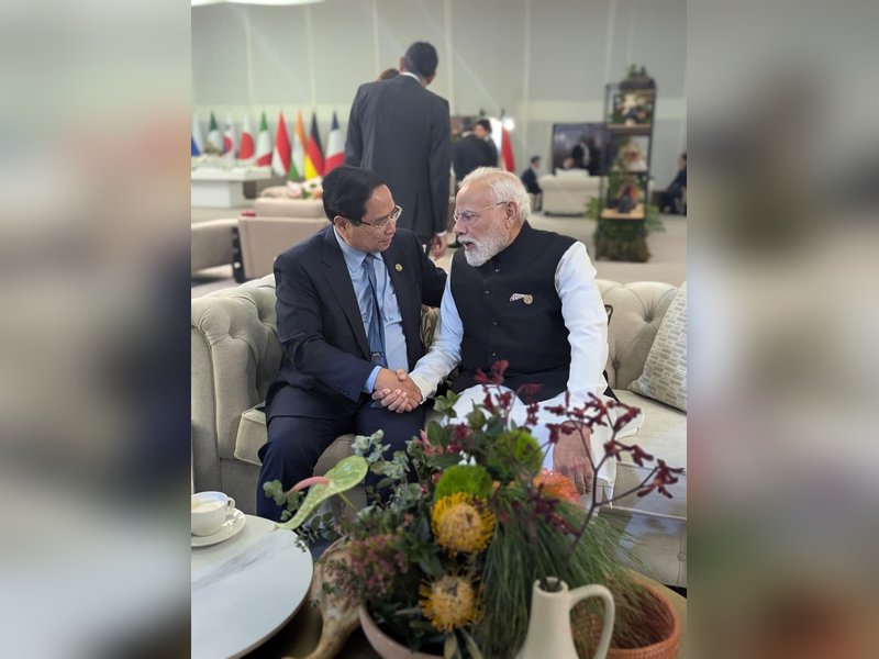 PM Modi holds significant discussions with world leaders during Jo'burg G20 Summit