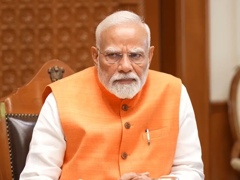 'भारतीय सिनेमा के एक युग का अंत', पीएम मोदी ने धर्मेंद्र के निधन पर जताया दुख