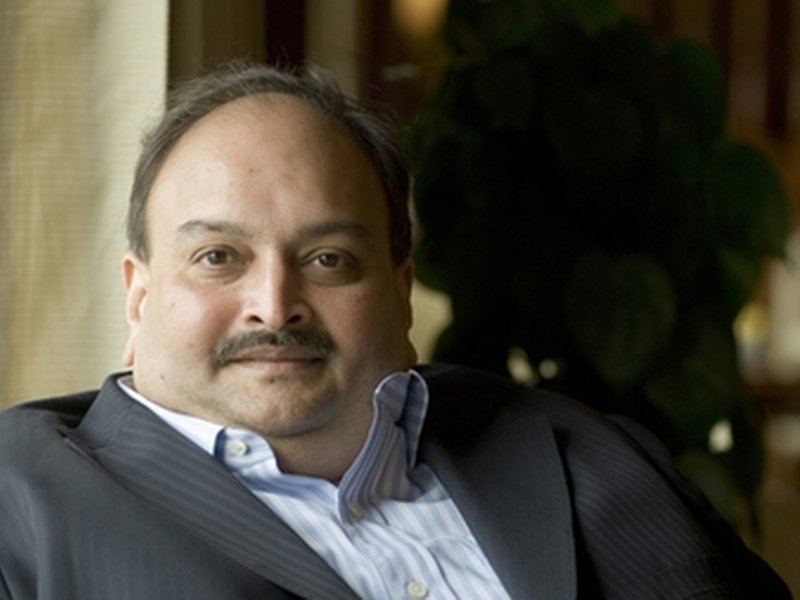 पीएनबी घोटाला : मेहुल चोकसी पर ईडी ने कसा शिंकजा, मुंबई के 4 फ्लैट लिक्विडेटर को सौंपे