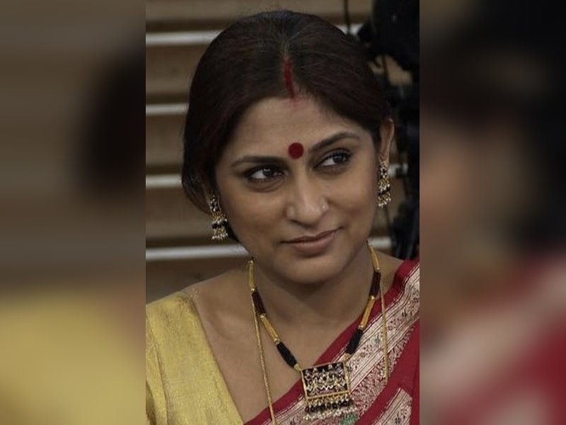 महाभारत की 'द्रौपदी': रूपा गांगुली ने एक ही टेक में किया 'चीरहरण' का सीन पूरा, शूट के बाद फूट-फूट कर रोने लगी