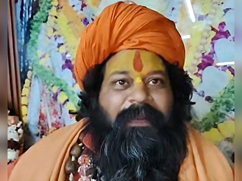 राम मंदिर में ध्वजारोहण के लिए पीएम मोदी को धन्यवाद: महंत राजू दास