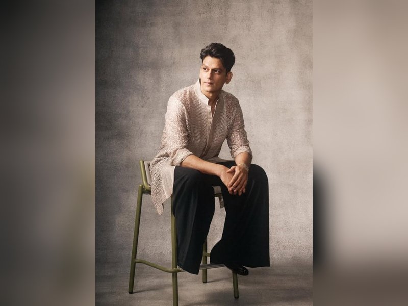 'गुस्ताख इश्क' में रोमांटिक रोल निभाने को लेकर बोले विजय वर्मा, 'खलनायक किरदार बोझ लगने लगे थे'