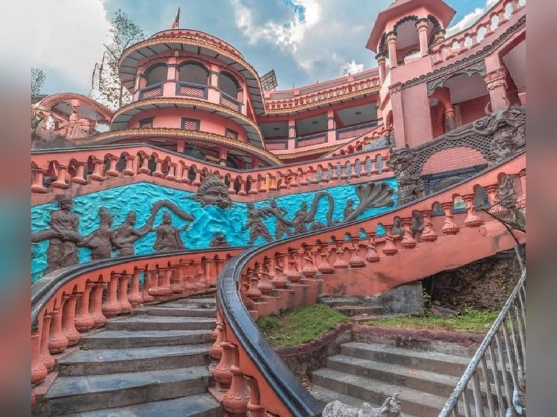 गुप्तेश्वर महादेव मंदिर: रहस्यमयी अंधेरी गुफा में विराजमान हैं भगवान शिव, दिखता है आस्था और प्रकृति का अनूठा संगम