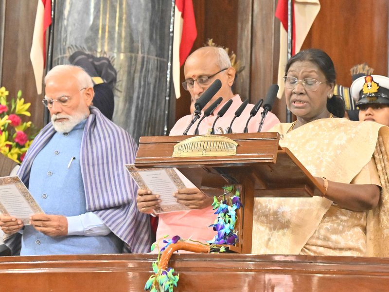 संविधान दिवस : राष्ट्रपति, कानून मंत्री और सीजेआई ने संविधान को बताया सर्वोपरी, मार्गदर्शक ग्रंथ