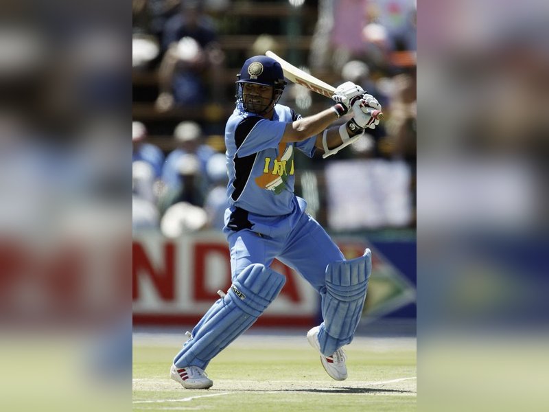 भारत-साउथ अफ्रीका के बीच वनडे इतिहास में सर्वाधिक शतक लगाने वाले 5 बल्लेबाज