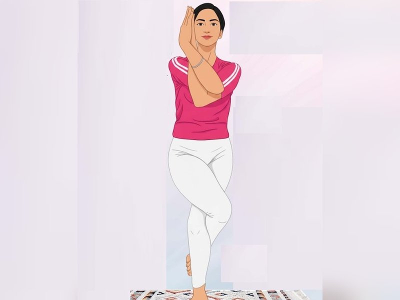 मांसपेशियों को मजबूत कर शरीर की जकड़न को दूर करता है गरुड़ासन 