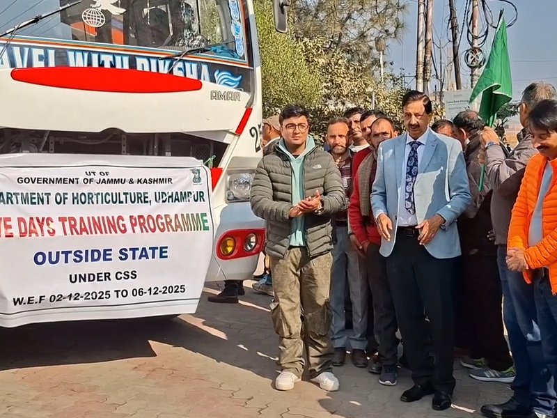 उधमपुर के 35 किसानों का पंजाब में एक्सपोजर विजिट, सीखेंगे मॉडर्न फार्मिंग