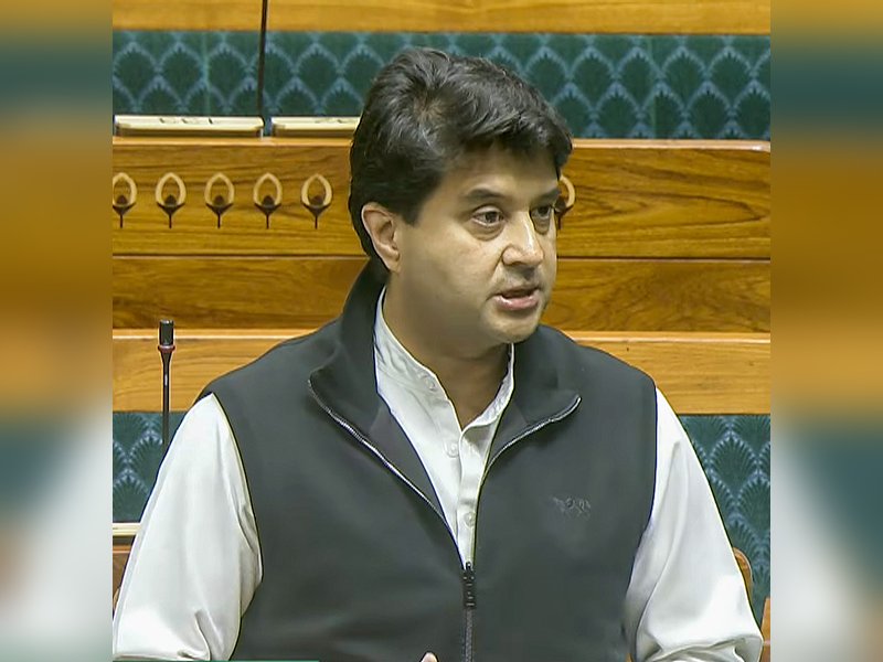 भारत में 5जी टावर्स की संख्या 5 लाख के पार, 2.14 लाख ग्राम पंचायतों तक पहुंचा भारतनेट