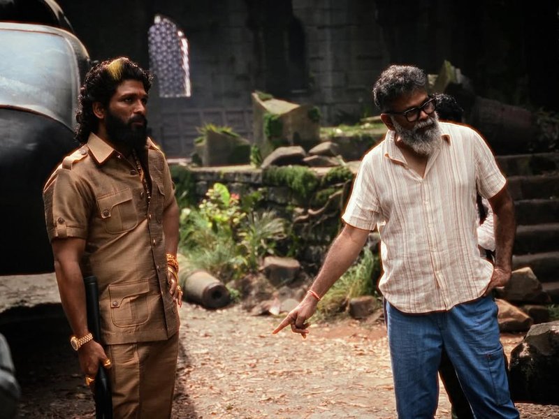 Allu Arjun celebrates the unforgettable journey of 'Pushpa 2' as the Sukumar directorial turns 1