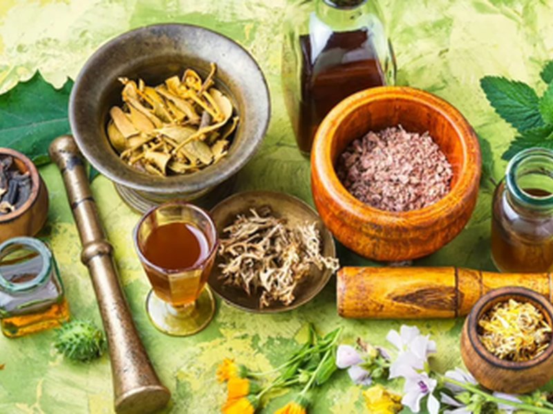 भृंगराज से त्रिफला तक, भारतीय आयुर्वेद ने रूस में बनाई मजबूत जगह