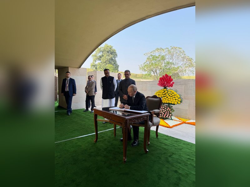 Mahatma Gandhi anticipated new, more just, multipolar world order: Putin  