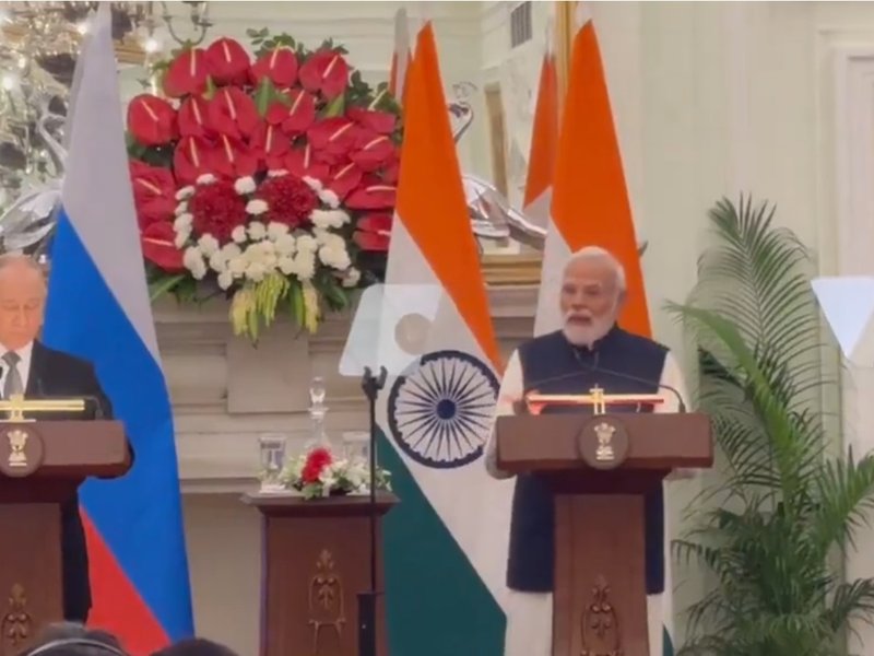 PM Modi, President Putin agree to ramp up India-Russia trade till 2030