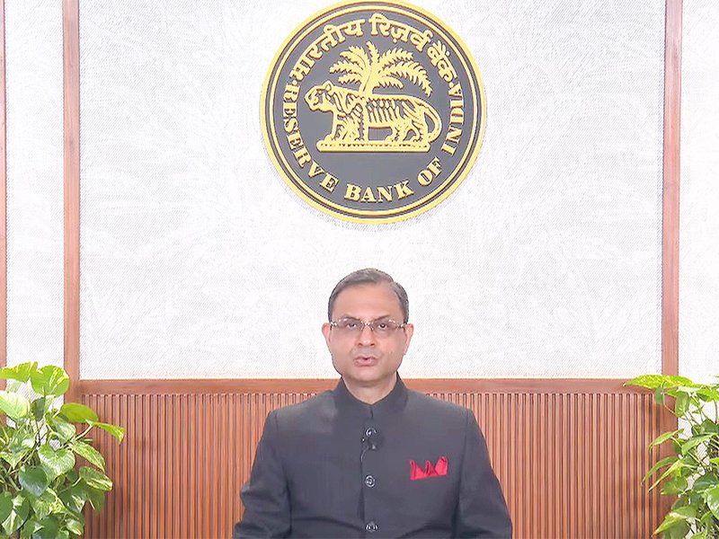 आरबीआई के ब्याज दरों में कटौती से उपभोग को मिलेगा बढ़ावा, उधार लेने की लागत होगी कम : इंडस्ट्री लीडर्स