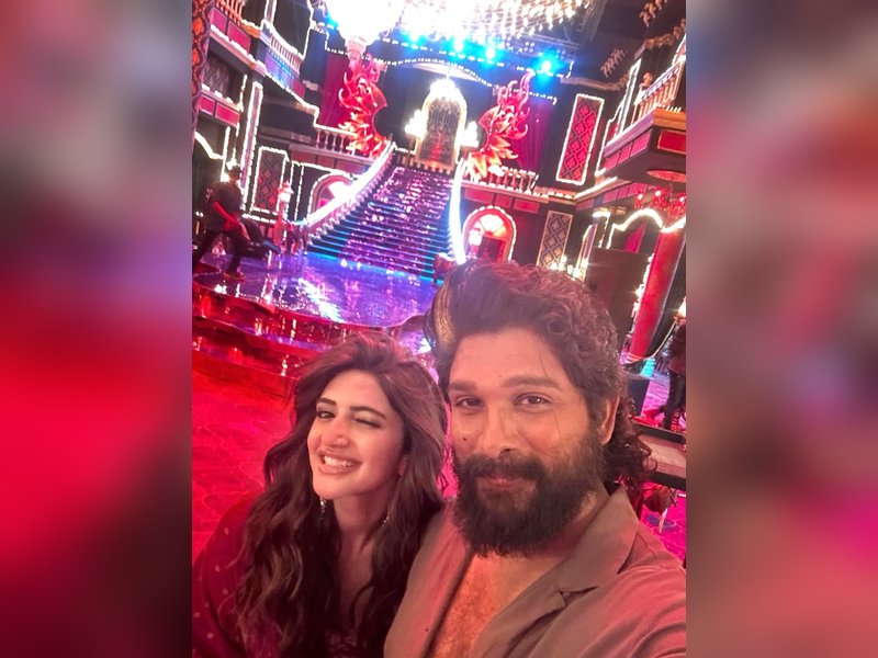 Sreeleela posts pictures with Allu Arjun as she’s ‘grateful’ for ‘Kissik’ from ‘Pushpa 2’ 