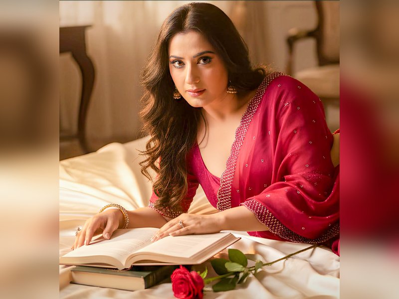 Aalisha Panwar ‘Vinny Ki Kitaab’: Was my dream to wear classic ‘heroine‑style’ looks