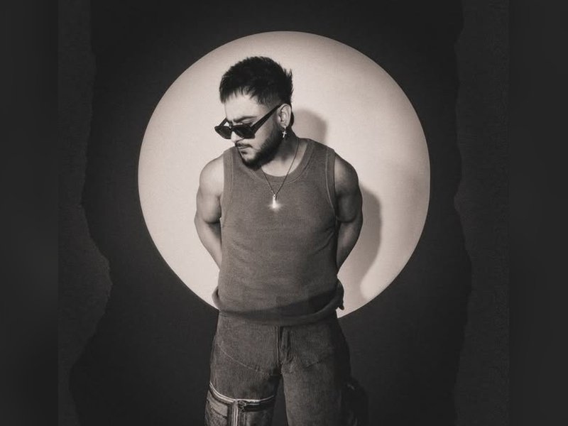 गायक ही नहीं, पियानो के जादूगर भी हैं मिलिंग गाबा, हर सुर में भर देते हैं नई जान