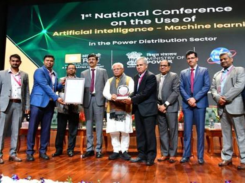 एआई बिजली की चोरी का पता लगाने और रखरखाव में निभा सकता है बड़ी भूमिका : मनोहर लाल 