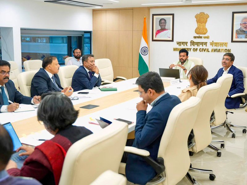  DGCA sets up 8-member team to monitor IndiGo amid widespread disruptions