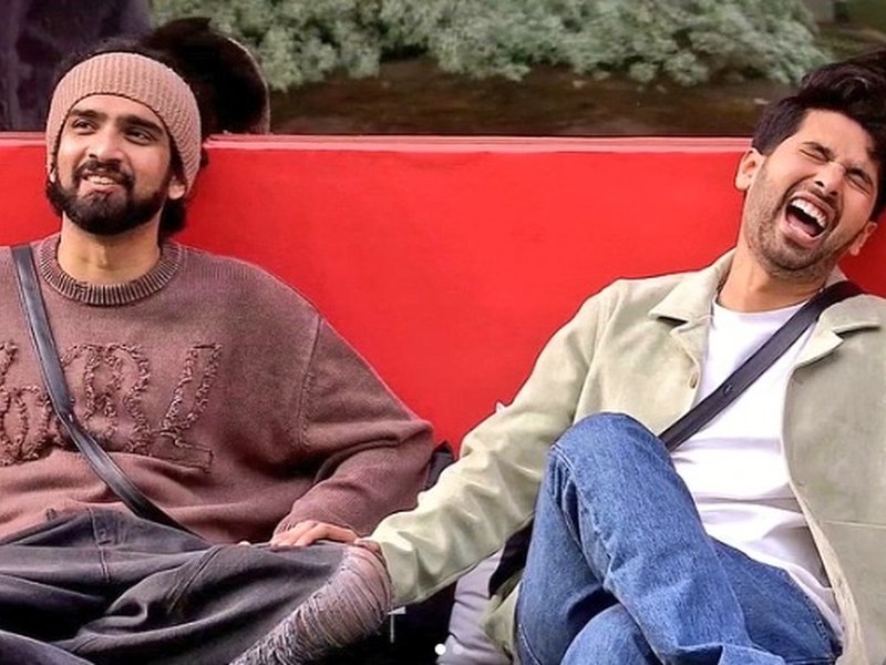 Armaan Malik pens note for brother Amaal: Onwards and upwards, no looking back