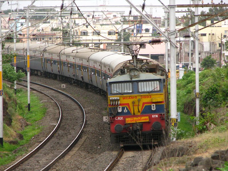 नीतिगत समर्थन और आय बढ़ने के अनुमान से सुधर रहा मार्केट आउटलुक : एसबीआई म्यूचुअल फंड्स