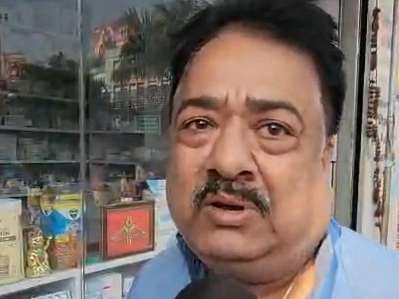 भागलपुर में जन औषधि केंद्र पर लाभार्थी हुआ भावुक, बोला-पीएम साहब लाजवाब, उनके मेरी भी उमर लग जाए