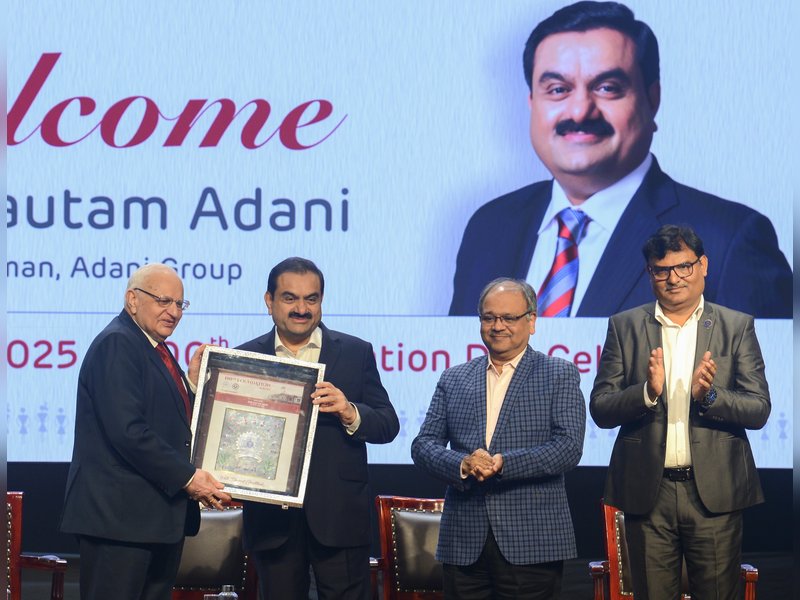 आईआईटी धनबाद में गौतम अदाणी ने छात्रों को दिया आत्मनिर्भरता का मंत्र : डिप्टी डायरेक्टर प्रो.धीरज कुमार