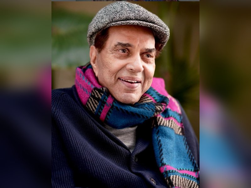 Kumar Sanu pays tribute to late Dharmendra with ‘Trinetra’ song 