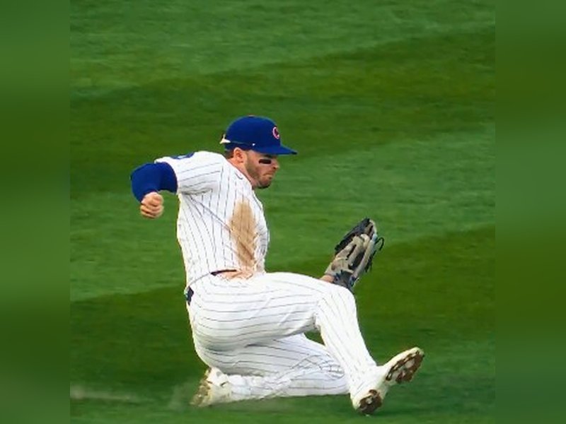 बेसबॉल और सॉफ्टबॉल में क्या अंतर है? दोनों खेलों में होता है बल्ले, गेंद और ग्लव्स का इस्तेमाल