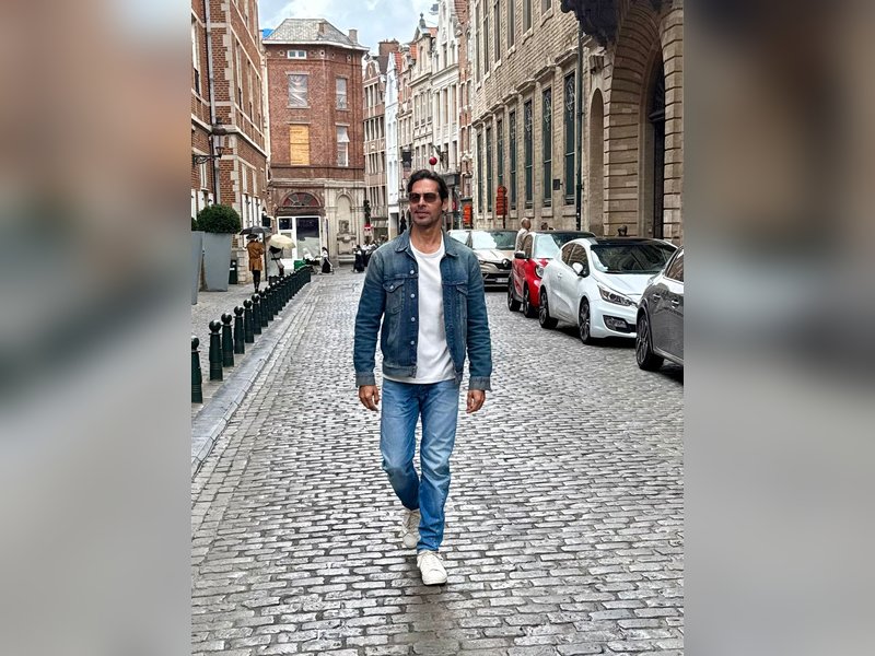 It's a working birthday for Dino Morea: 'I feel blessed to spend the day doing what I love the most'
