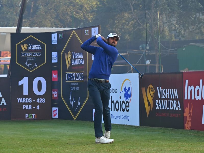 Jairaj Singh Sandhu takes day one honours at Vishwa Samudra Open 2025