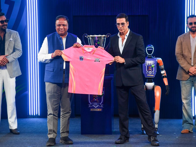 Maharashtra minister Ashish Shelar elected president of E-sports Games Federation