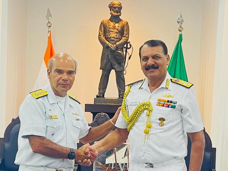 Indian Navy Chief discusses enhancing maritime cooperation with Brazilian Navy official