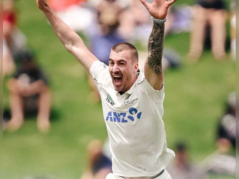 NZ v WI: Tickner stretchered off with suspected shoulder dislocation on Day 1 of Wellington Test 