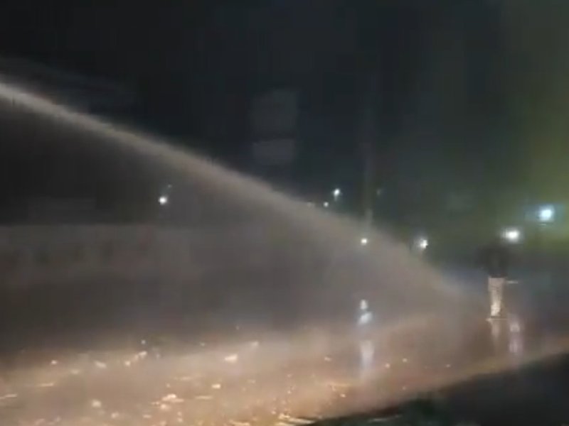 Pakistan: PTI claims water cannons used to disperse protesters, calls it 'assault on constitutional rights' 