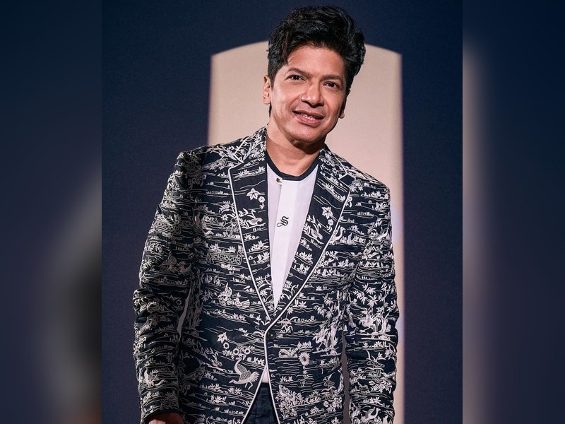 Shaan, Sidhu imitate Anu Malik on ‘India's Got Talent’