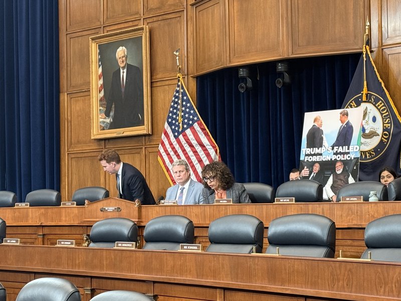 Democrats warn Trump tariffs risk ‘losing India’ at pivotal moment