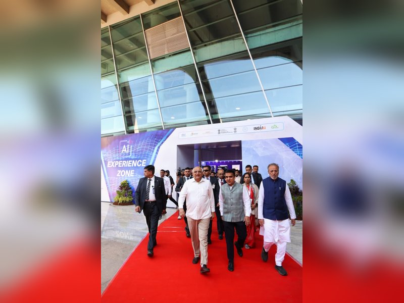 Gujarat CM unveils major digital governance initiatives