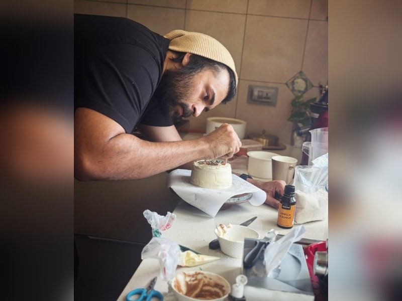 Varun Konidela quips his ‘focus level is baking a masterpiece’ as he perfects a cake