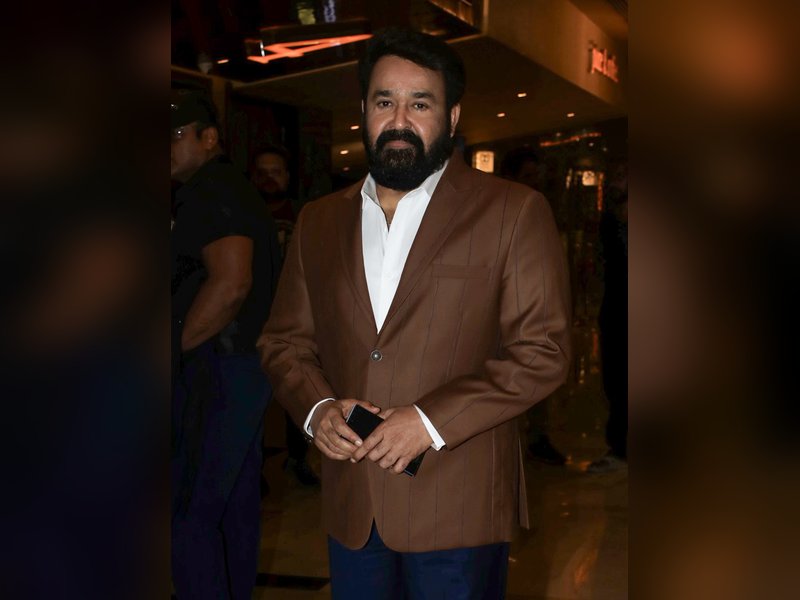 Mohanlal thanks Rajinikanth for inspiring generations with his values, strength, & extraordinary spirit 