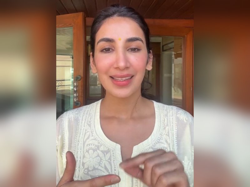 Parul Gulati breaks down in tears as she opens up about getting rejected for projects