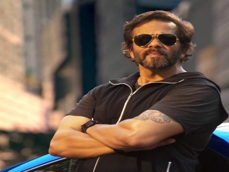 धुरंधर की तारीफ में रोहित शेट्टी बोले, ये नया हिंदी सिनेमा है अब ये घुस के मारेगा