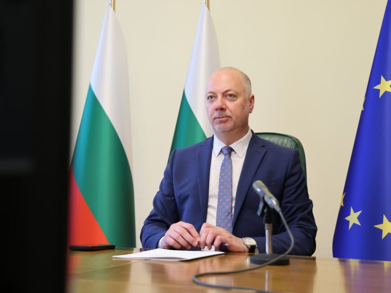 Bulgarian parliament approves resignation of Zhelyazkov-led government