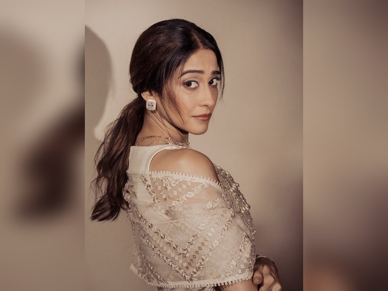 Regena Cassandrra celebrates birthday indulging in ‘good South Indian food’, and her close ones