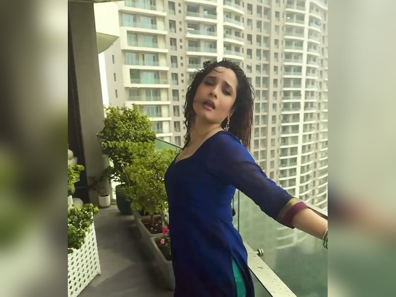 Ankita Lokhande channels her inner Madhuri Dixit as she grooves on 'Palki Mein Hoke Sawaar'