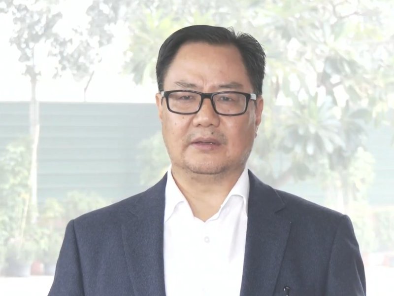 केंद्रीय मंत्री किरेन रिजिजू बोले- पीएम मोदी के खिलाफ आपत्तिजनक नारों के लिए माफी मांगे कांग्रेस