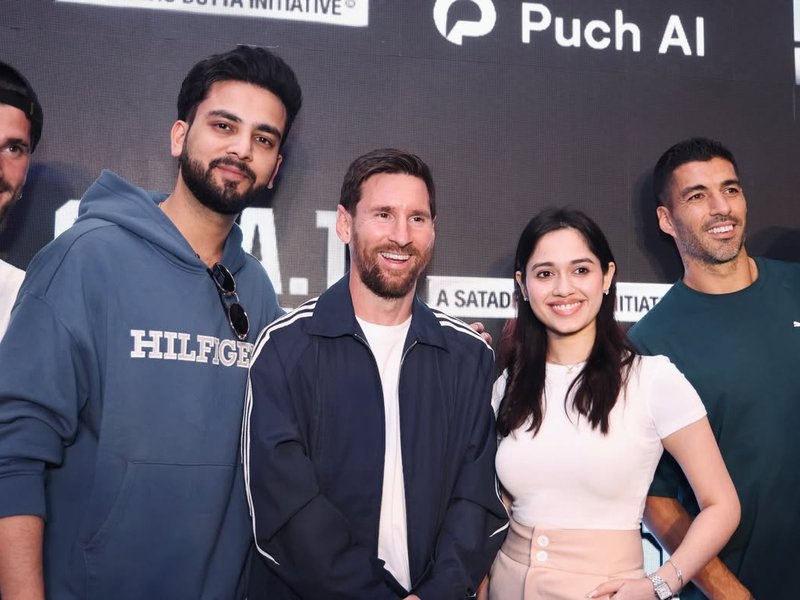 Jannat Zubair and Elvish Yadav meet Messi, call it an 'amazing day'