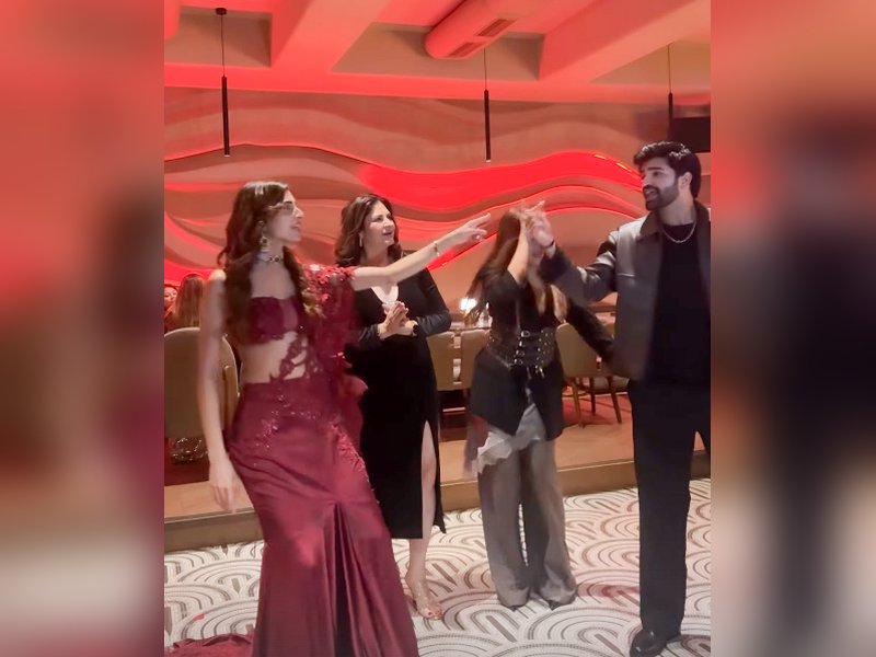 BB19's Farrhana Bhatt & Kunickaa Sadanand’s Son Ayaan Lall steal the spotlight with their intense 'eye-contact' dance