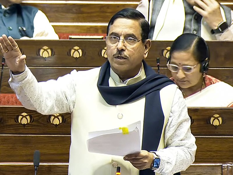 विश्व आर्थिक मंच 2026 में भारत ने वैश्विक स्वच्छ ऊर्जा नेतृत्व को और मजबूत किया: प्रल्हाद जोशी