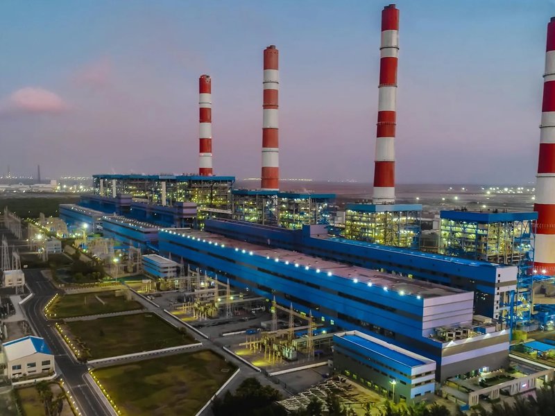 Adani Power gets ‘Buy’ rating, target price set at Rs 187