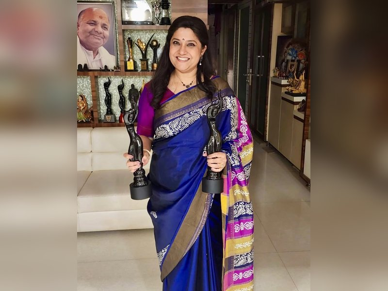 Ashutosh Rana expresses pride as wife Renuka Shahane bags two recent awards